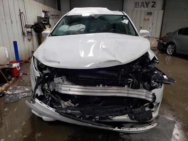 2C4RC1BG3HR521066 - 2017 CHRYSLER PACIFICA TOURING L WHITE photo 5