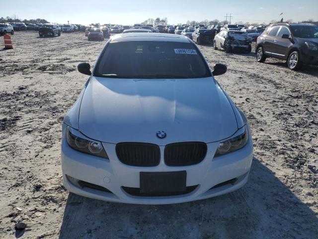 WBAPH7C5XBE678264 - 2011 BMW 328 I WHITE photo 5