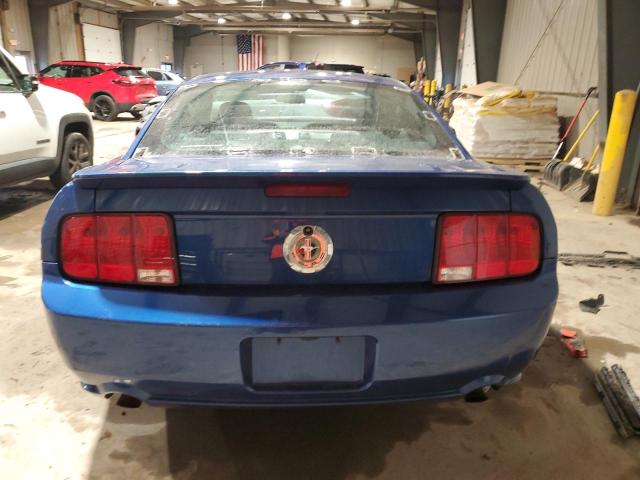 1ZVHT80N285205075 - 2008 FORD MUSTANG BLUE photo 6