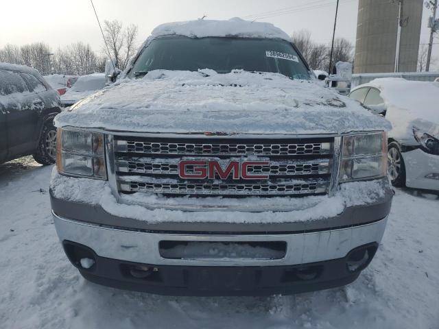 1GT120CGXDF150594 - 2013 GMC SIERRA K2500 SLE SILVER photo 5