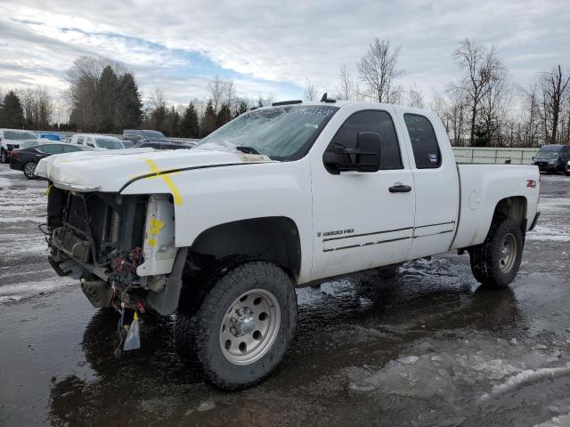 1GCHK29698E155869 - 2008 CHEVROLET SILVERADO K2500 HEAVY DUTY WHITE photo 1