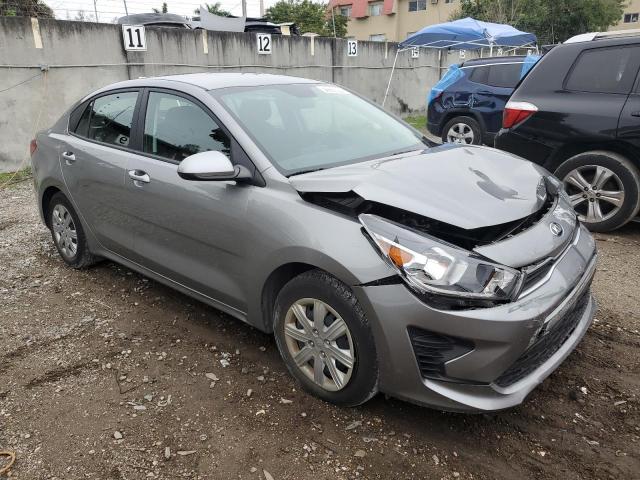 3KPA24AD2ME430889 - 2021 KIA RIO LX GRAY photo 4