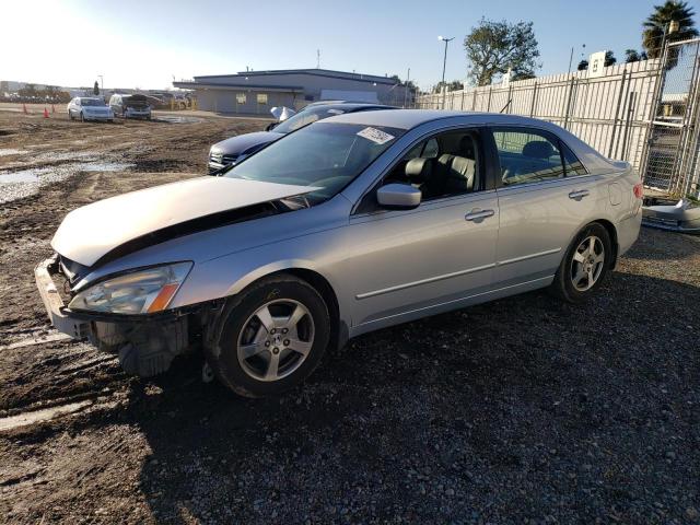 JHMCN36445C014546 - 2005 HONDA ACCORD HYBRID SILVER photo 1