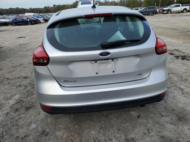 1FADP3K26HL340282 - 2017 FORD FOCUS SE SILVER photo 6