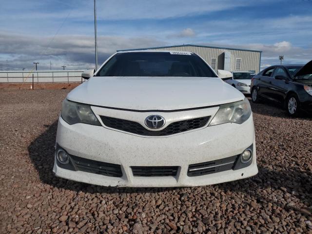 4T1BF1FK8DU208451 - 2013 TOYOTA CAMRY L WHITE photo 5