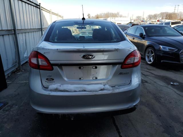 3FADP4BJ6DM149595 - 2013 FORD FIESTA SE SILVER photo 6