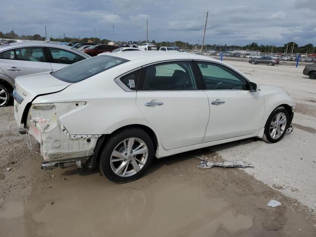 1N4AL3AP4FC161666 - 2015 NISSAN ALTIMA 2.5 WHITE photo 3