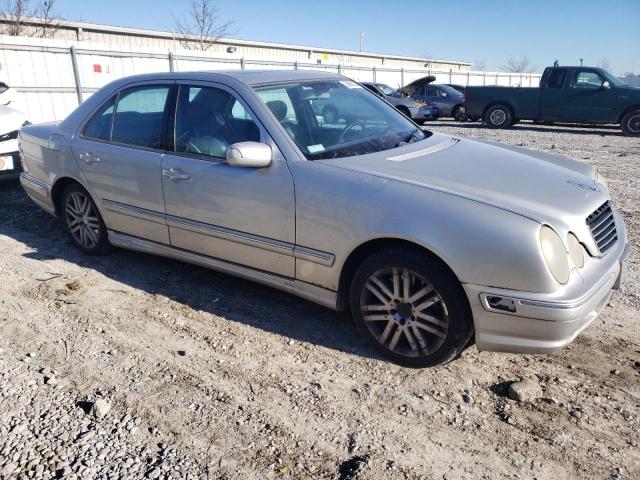 WDBJF74J02B473126 - 2002 MERCEDES-BENZ E 55 AMG SILVER photo 4