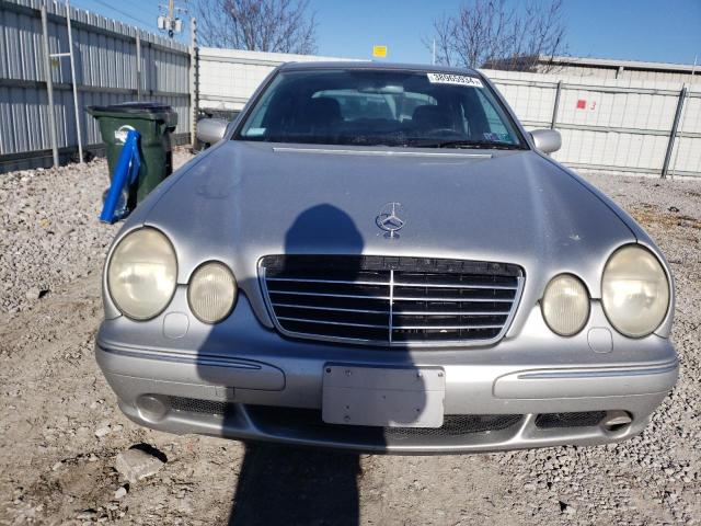 WDBJF74J02B473126 - 2002 MERCEDES-BENZ E 55 AMG SILVER photo 5