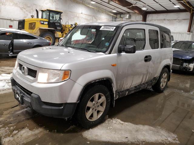 5J6YH2H70BL000035 - 2011 HONDA ELEMENT EX SILVER photo 1