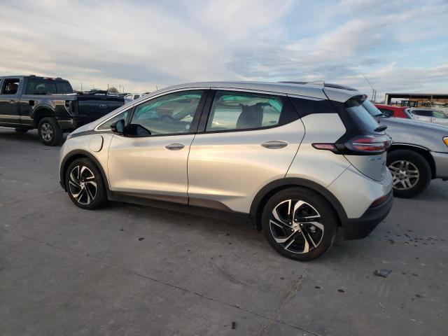 1G1FX6S00P4143662 - 2023 CHEVROLET BOLT EV 2LT SILVER photo 2