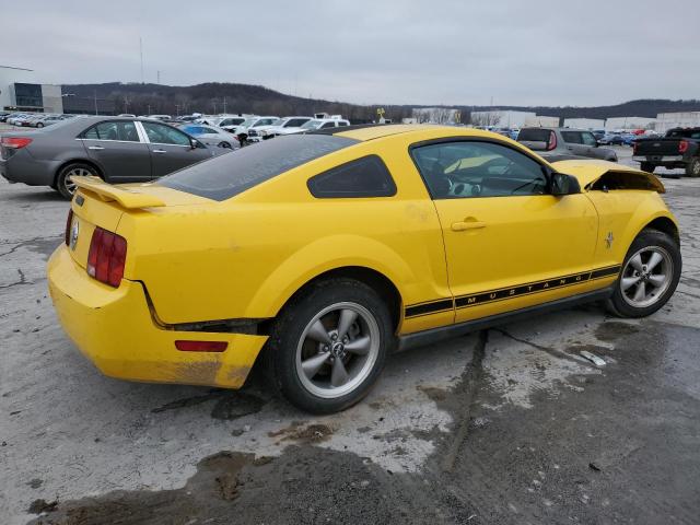 1ZVFT80N665240268 - 2006 FORD MUSTANG YELLOW photo 3