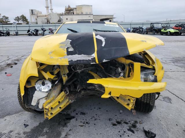 1ZVFT80N665240268 - 2006 FORD MUSTANG YELLOW photo 5