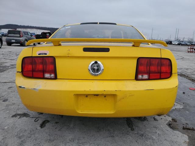 1ZVFT80N665240268 - 2006 FORD MUSTANG YELLOW photo 6