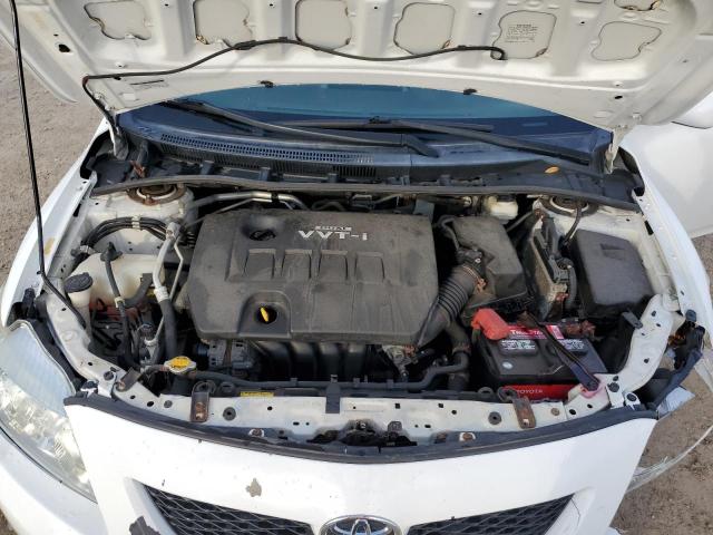 1NXBU4EEXAZ227016 - 2010 TOYOTA COROLLA BASE WHITE photo 11