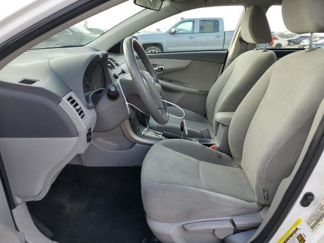 1NXBU4EEXAZ227016 - 2010 TOYOTA COROLLA BASE WHITE photo 7