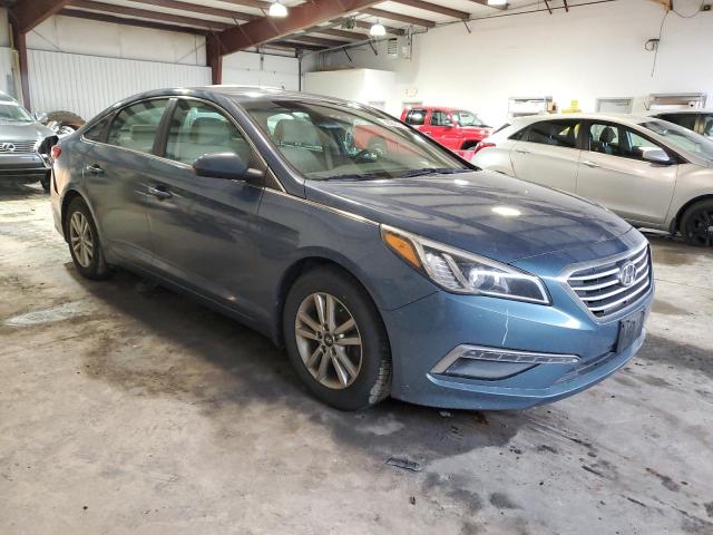 5NPE24AF9FH211266 - 2015 HYUNDAI SONATA SE BLUE photo 4