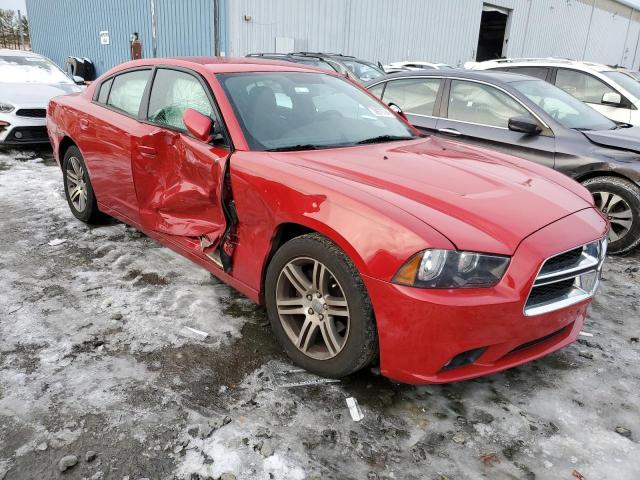 2C3CDXHG7CH132267 - 2012 DODGE CHARGER SXT RED photo 4