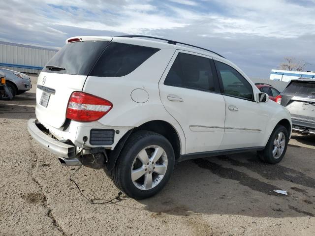 4JGBB75E26A064099 - 2006 MERCEDES-BENZ ML 500 WHITE photo 3