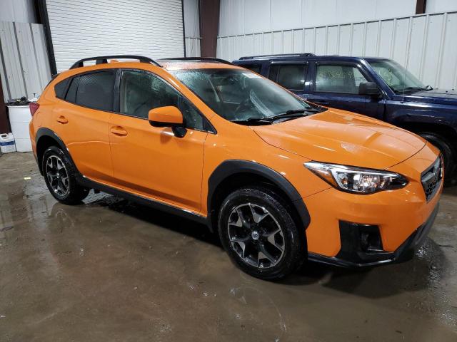 JF2GTADC0JH224678 - 2018 SUBARU CROSSTREK PREMIUM ORANGE photo 4