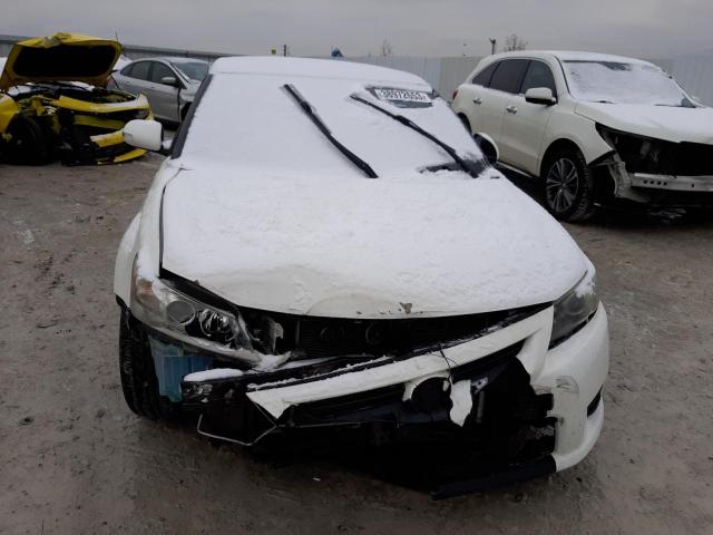 JTKJF5C73C3033045 - 2012 TOYOTA SCION TC WHITE photo 5