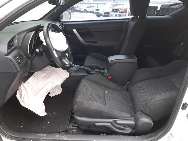 JTKJF5C73C3033045 - 2012 TOYOTA SCION TC WHITE photo 7