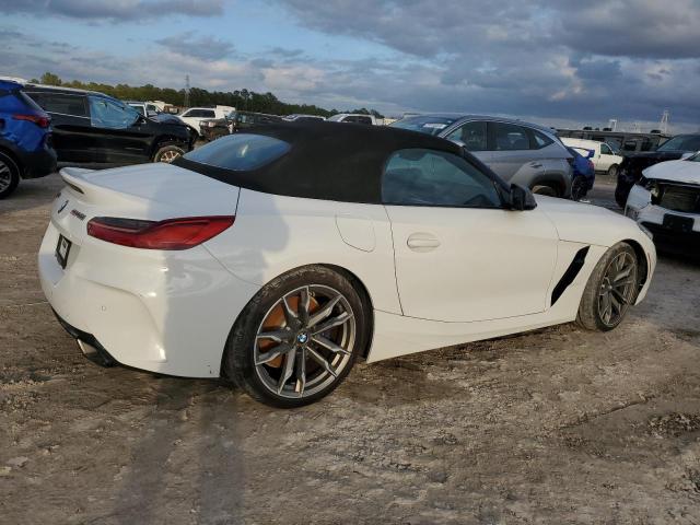 WBAHF9C00LWW64119 - 2020 BMW Z4 M40I WHITE photo 3