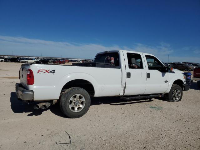 1FT7W2BTXDEB45541 - 2013 FORD F250 SUPER DUTY WHITE photo 3