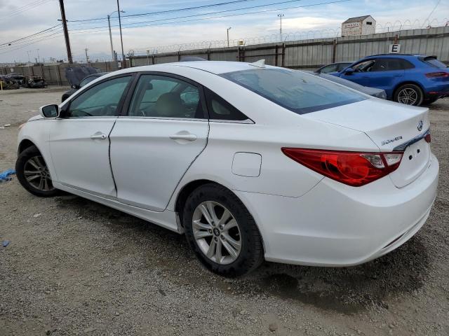 5NPEB4AC6DH691740 - 2013 HYUNDAI SONATA GLS WHITE photo 2