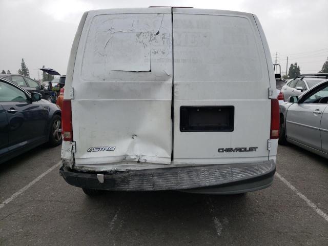 1GCDM19W01B127839 - 2001 CHEVROLET ASTRO WHITE photo 6