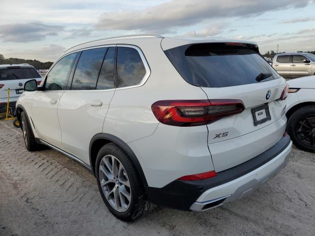 5UXCR4C00M9F94761 - 2021 BMW X5 SDRIVE 40I WHITE photo 2