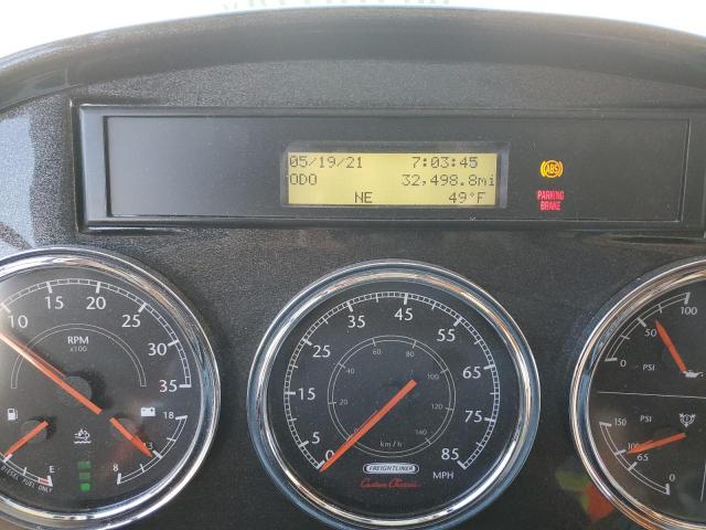 4UZFCHCY0FCGS5747 - 2015 FREIGHTLINER CHASSIS XC ორფეროვანი ფოტო 8