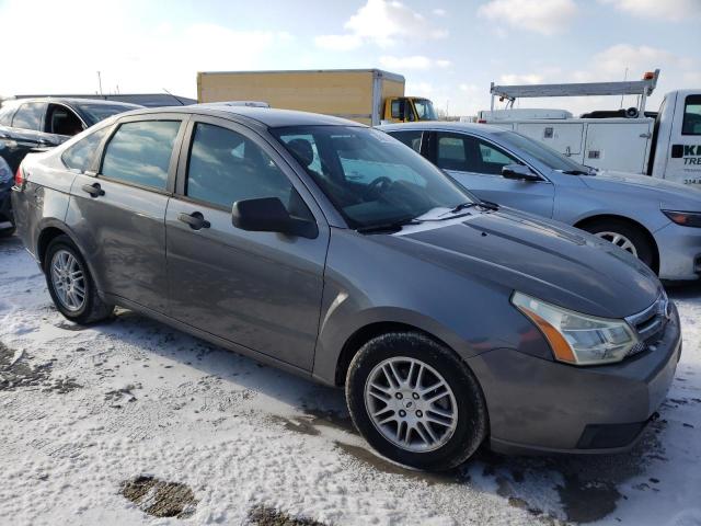 1FAHP3FN8BW115468 - 2011 FORD FOCUS SE GRAY photo 4