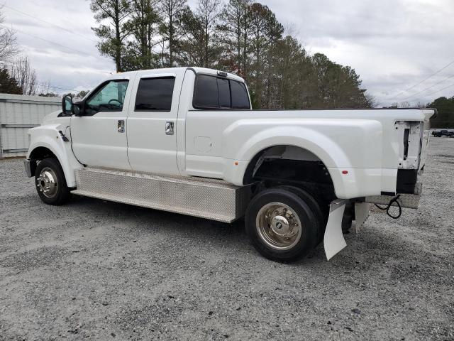 3FRNF66D98V652493 - 2008 FORD F650 SUPER DUTY WHITE photo 2