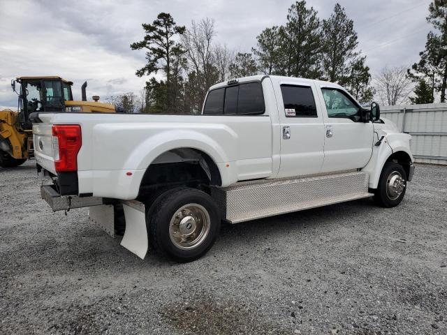 3FRNF66D98V652493 - 2008 FORD F650 SUPER DUTY WHITE photo 3