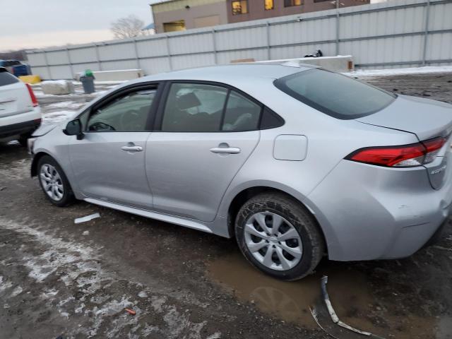 JTDBCMFEXP3026687 - 2023 TOYOTA COROLLA LE SILVER photo 2