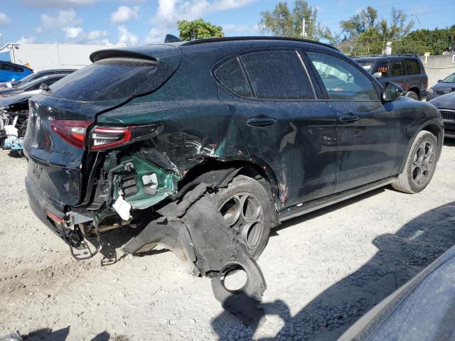 ZASPAJAN5M7D11858 - 2021 ALFA ROMEO STELVIO SPORT Grün Foto 3