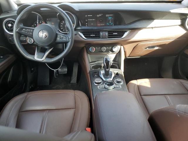 ZASPAJAN5M7D11858 - 2021 ALFA ROMEO STELVIO SPORT Grün Foto 8