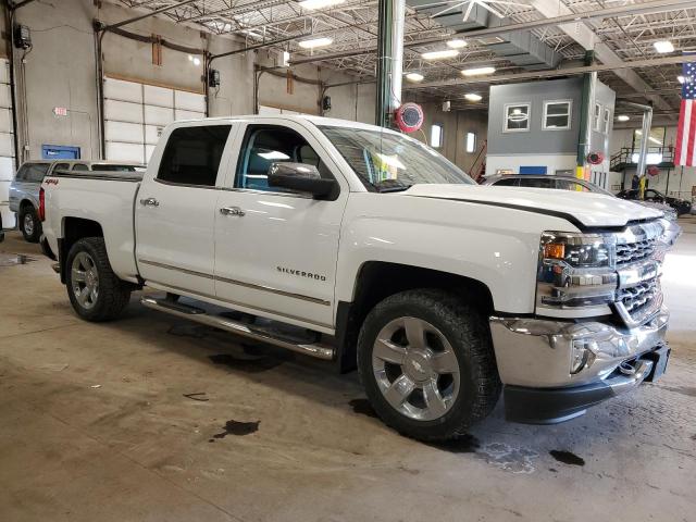 3GCUKSEC8JG631389 - 2018 CHEVROLET SILVERADO K1500 LTZ WHITE photo 4