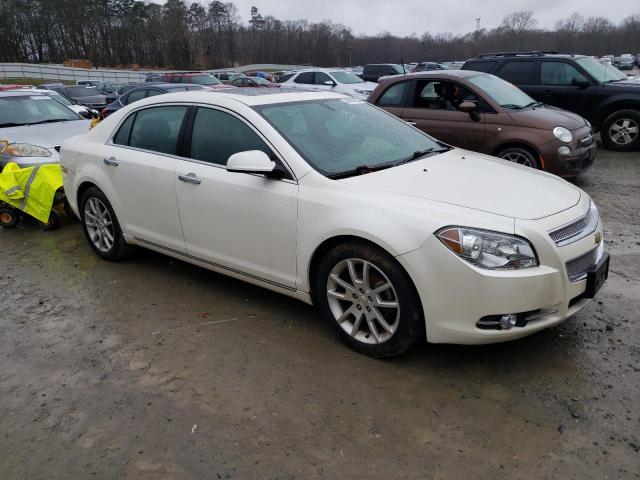 1G1ZE5EU9BF360023 - 2011 CHEVROLET MALIBU LTZ თეთრი ფოტო 4