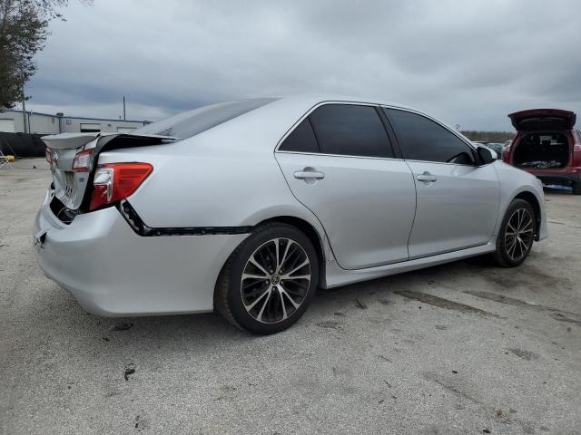 4T1BF1FK7CU033995 - 2012 TOYOTA CAMRY BASE SILVER photo 3