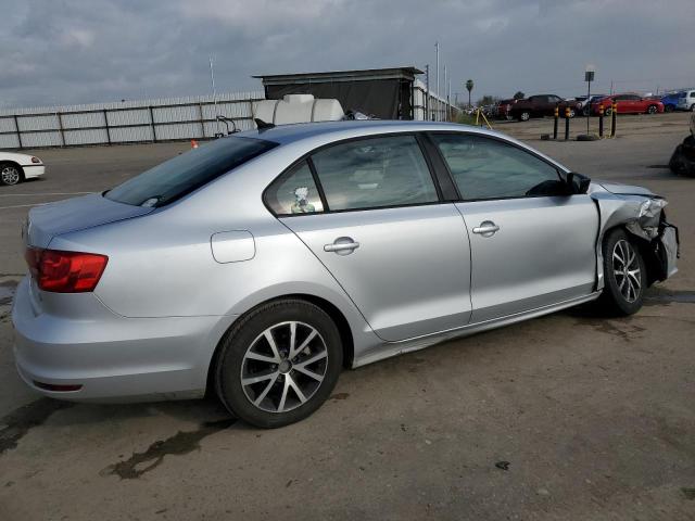 3VWD67AJ4GM298914 - 2016 VOLKSWAGEN JETTA SE SILVER photo 3