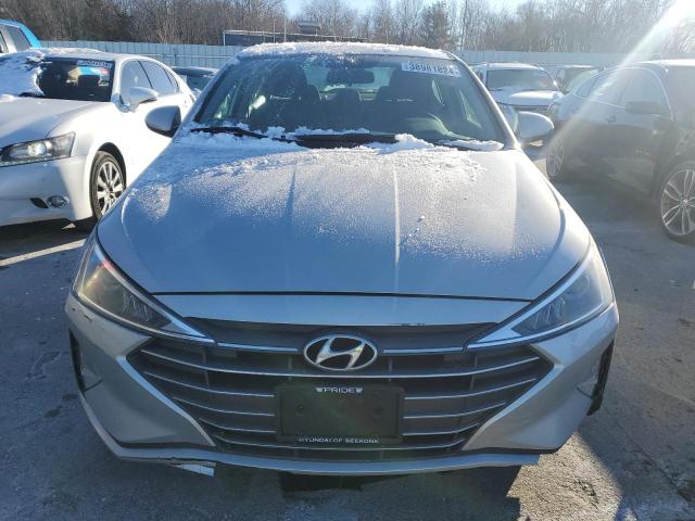 5NPD74LF3KH448257 - 2019 HYUNDAI ELANTRA SE SILVER photo 5