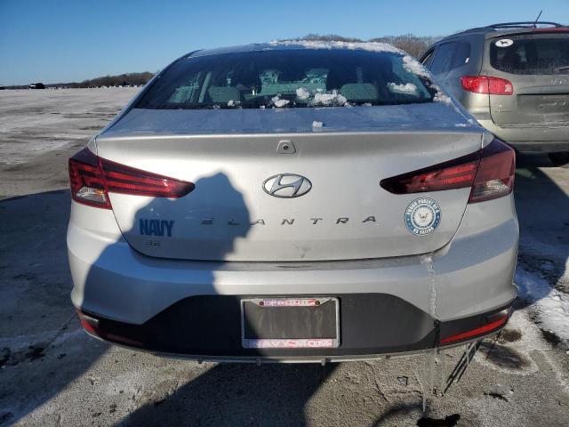 5NPD74LF3KH448257 - 2019 HYUNDAI ELANTRA SE SILVER photo 6