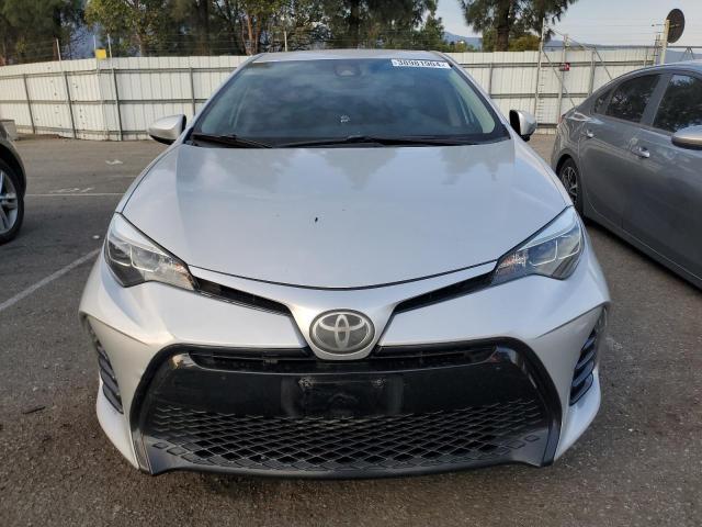 5YFBURHE0HP633309 - 2017 TOYOTA COROLLA L SILVER photo 5