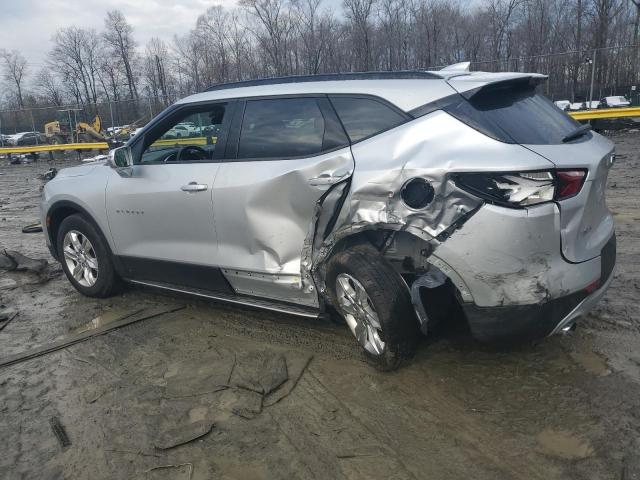 3GNKBBRA1KS646239 - 2019 CHEVROLET BLAZER 1LT SILVER photo 2