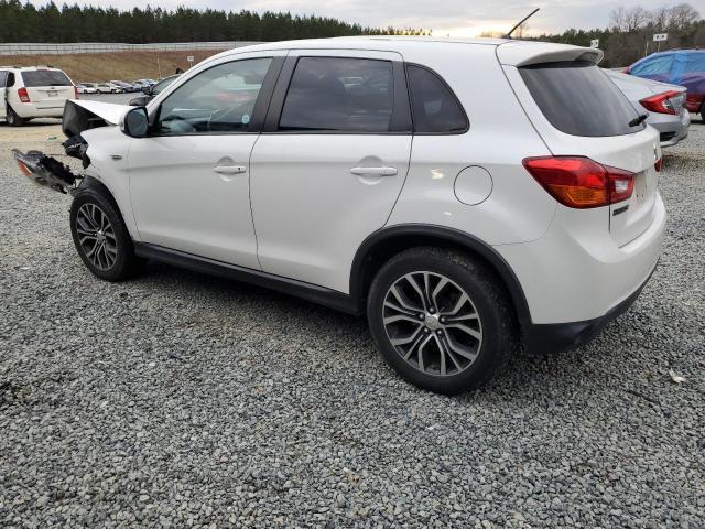 JA4AR3AUXGZ035030 - 2016 MITSUBISHI OUTLANDER ES WHITE photo 2