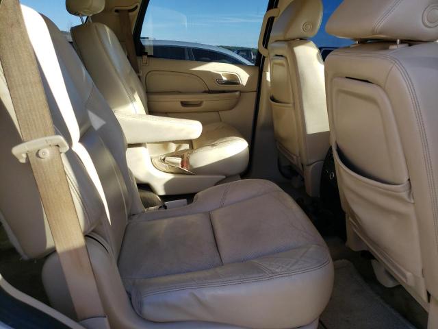 1GYFK63868R124347 - 2008 CADILLAC ESCALADE LUXURY CREAM photo 10