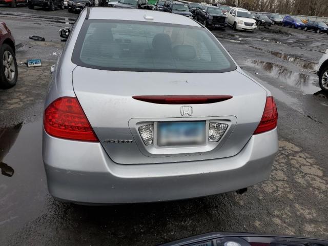 1HGCM56837A115998 - 2007 HONDA ACCORD EX SILVER photo 6