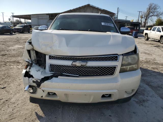 1GNFC13078R204585 - 2008 CHEVROLET TAHOE C1500 WHITE photo 5